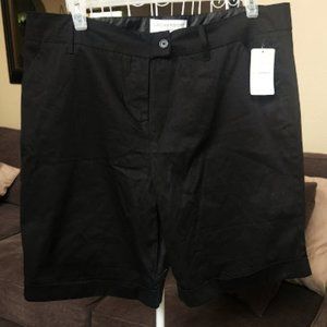 NWT Sag Harbor womens sz 16 black cuffed shorts
